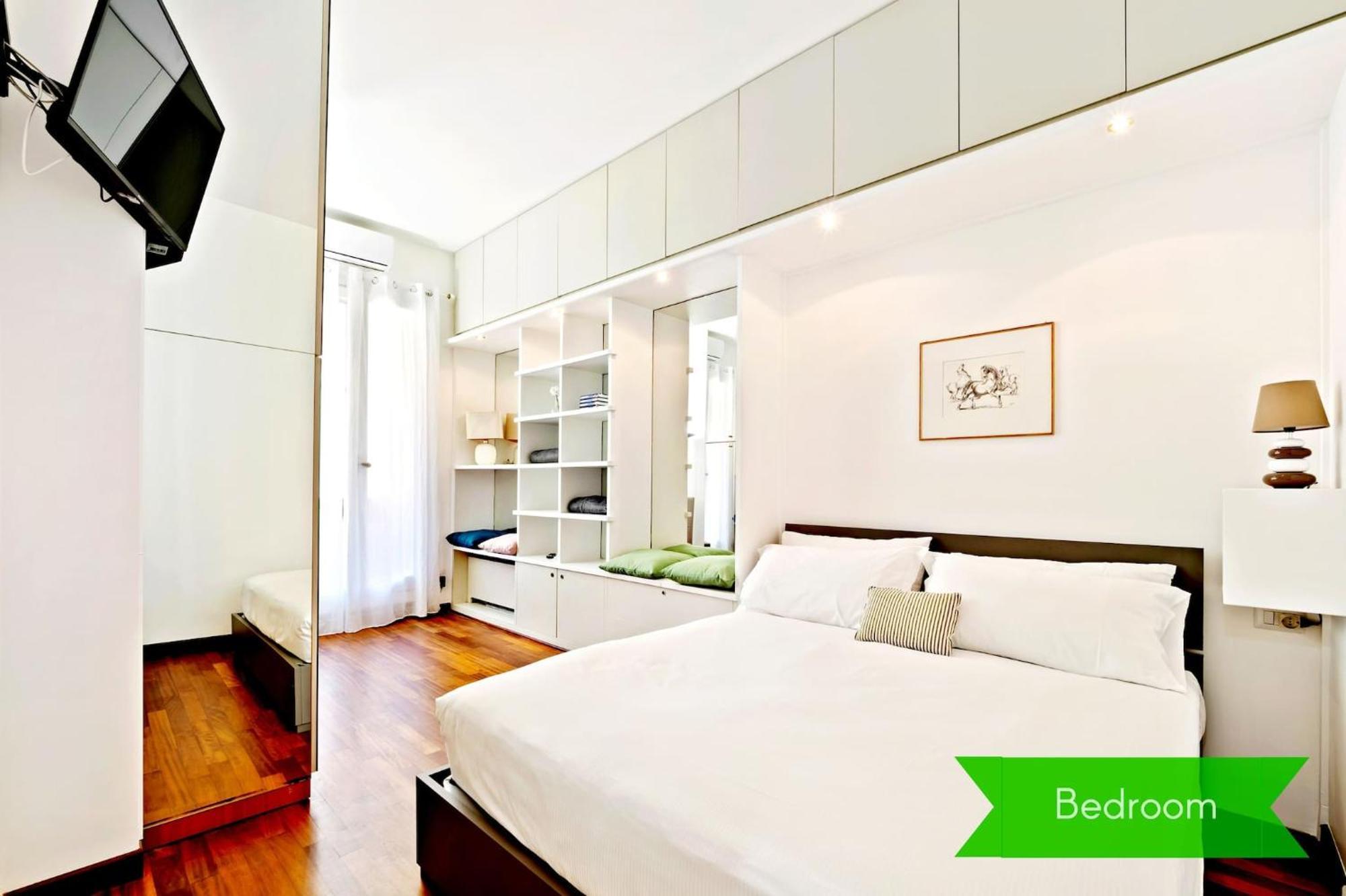 Lovely Apartments In The Hearth Of Brera By Rentopolis Milano Exteriör bild