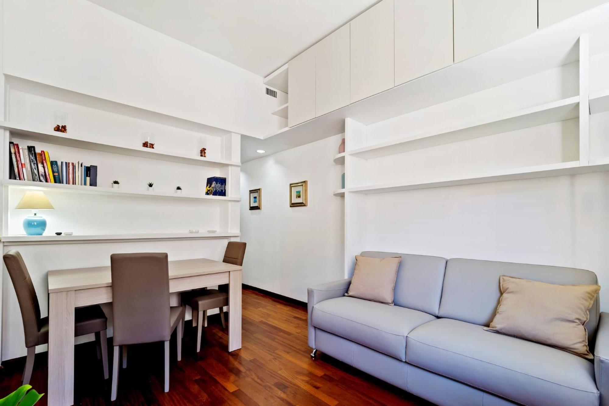 Lovely Apartments In The Hearth Of Brera By Rentopolis Milano Exteriör bild