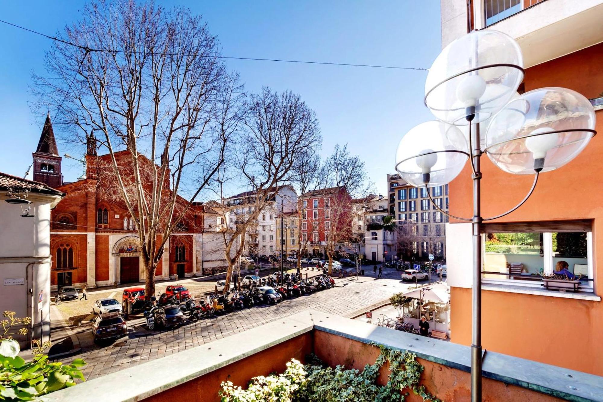 Lovely Apartments In The Hearth Of Brera By Rentopolis Milano Exteriör bild